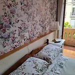 Bed & Breakfast Uria 25 4*