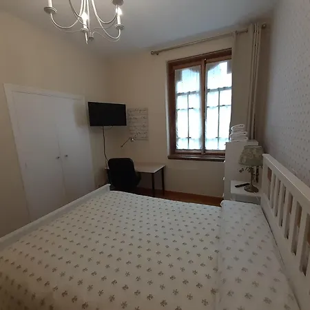 Uria 25 Bed & Breakfast Oviedo