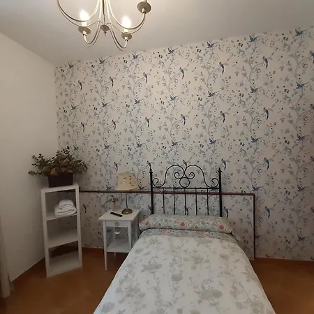 Uria 25 Bed & Breakfast Oviedo