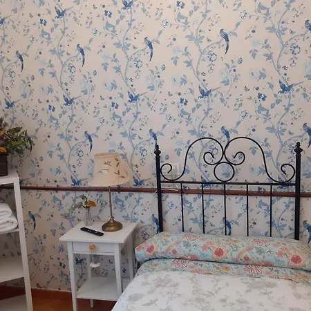 Uria 25 Bed & Breakfast *