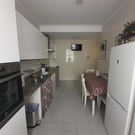 Alojamento de Acomodação e Pequeno-almoço Uría 25 Oviedo