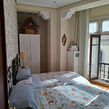 Uria 25 Bed & Breakfast