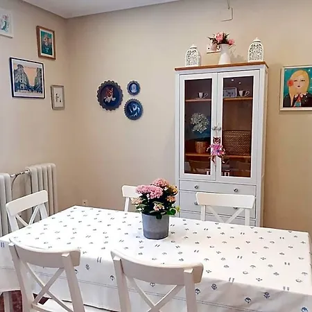 Uria 25 Panzió 4*