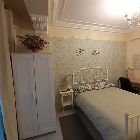 Uria 25 Panzió 4*