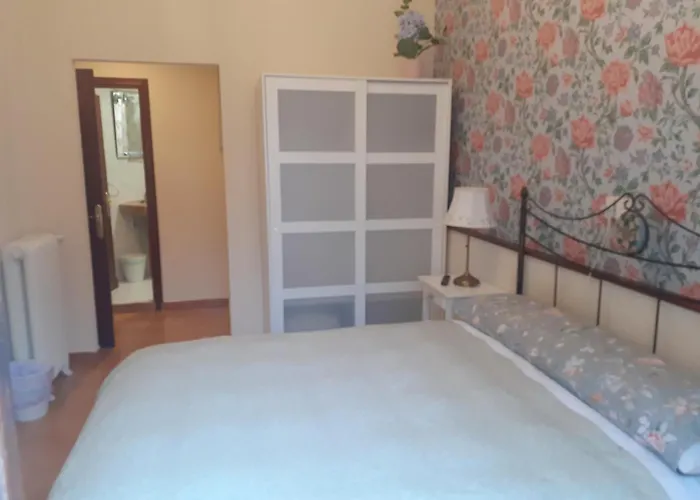 住宿加早餐酒店 Uria 25 4*