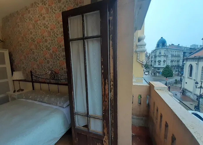 Uría 25 Bed and breakfast Oviedo