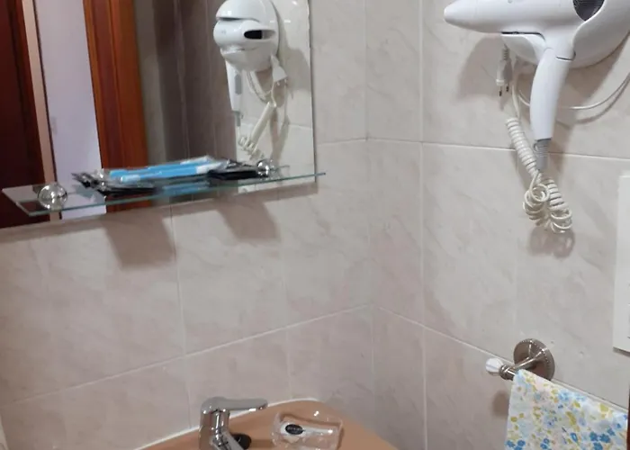 住宿加早餐酒店 Uria 25 4*